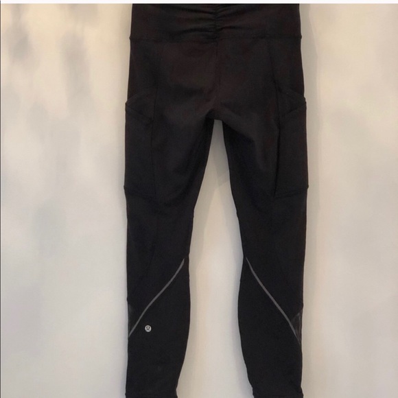 lululemon athletica Pants - Lululemon Outrun Tight - Size 6